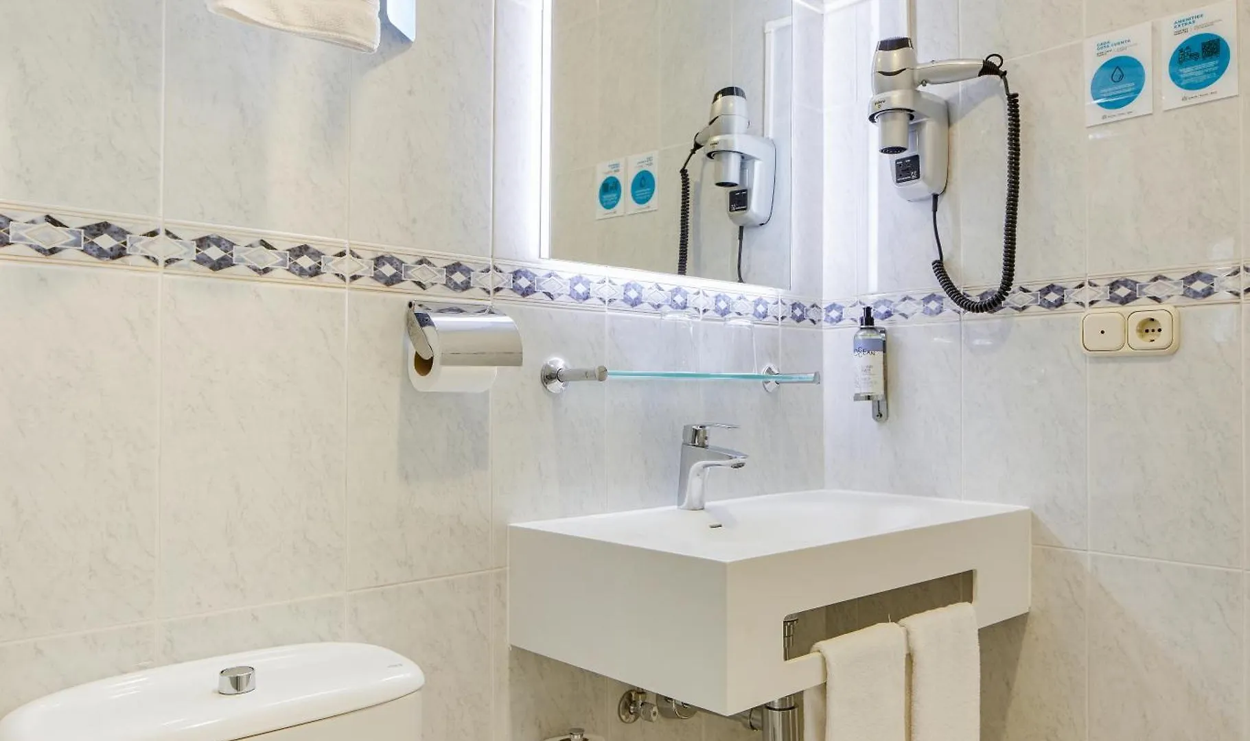 סן סבסטיאן Hotel Parma 2*, סן סבסטיאן ספרד